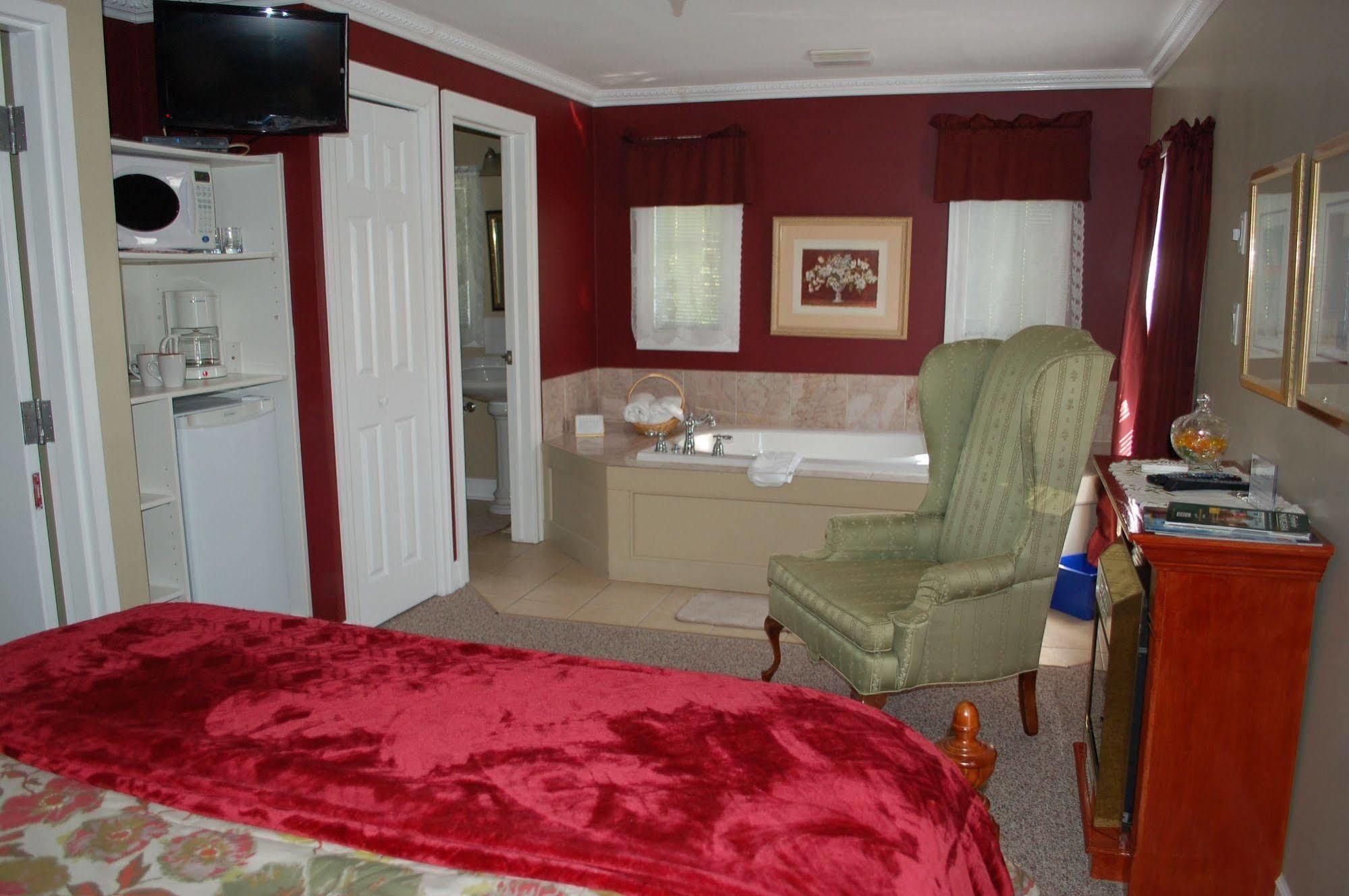 Accommodations Niagara Bed & Breakfast Εξωτερικό φωτογραφία